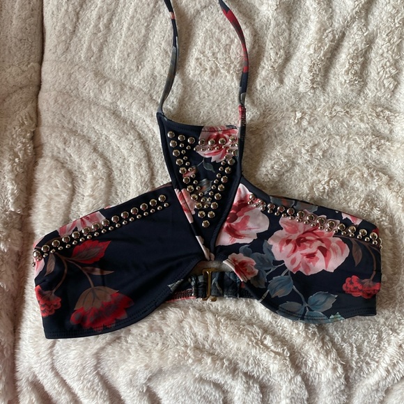 Beach riot size small bathing suit top - Picture 1 of 5